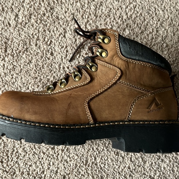 Altitude hiking boots women’s size 7 - Picture 7 of 12